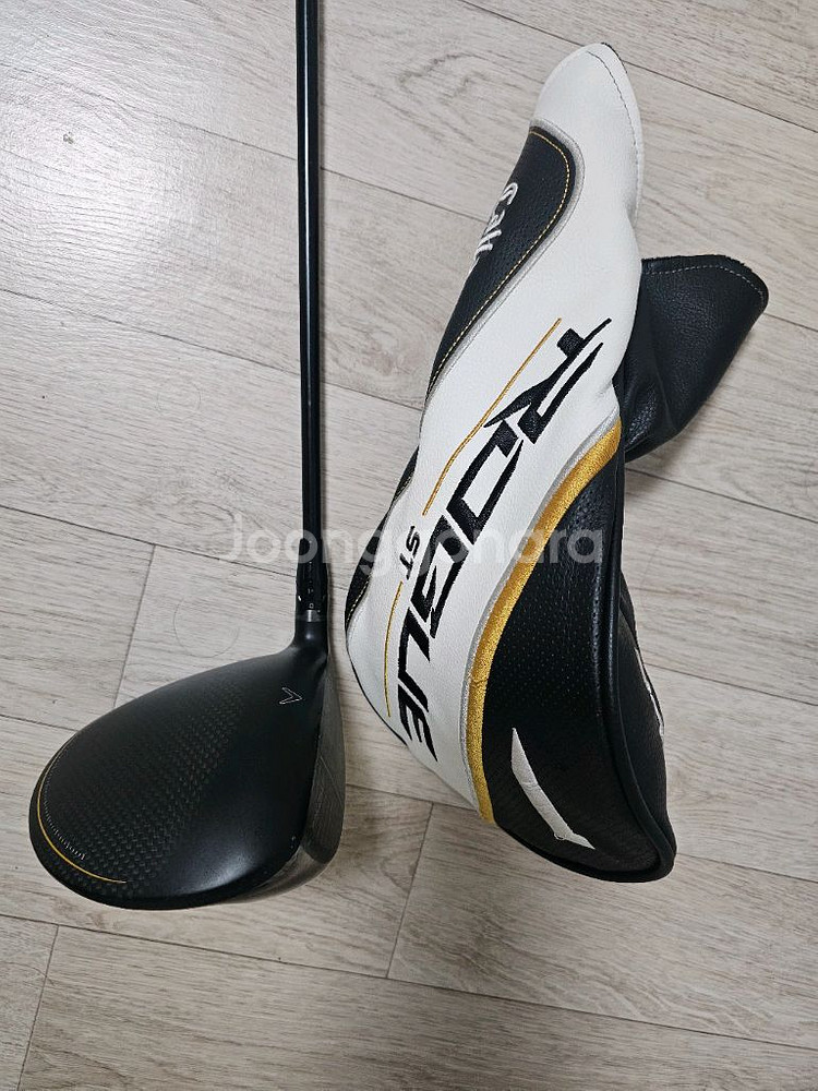 캘러웨이 로그 ST MAX 드라이버 9도 팝니다.--0