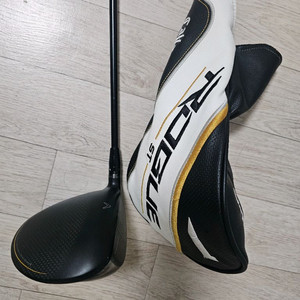 캘러웨이 로그 ST MAX 드라이버 9도 팝니다.