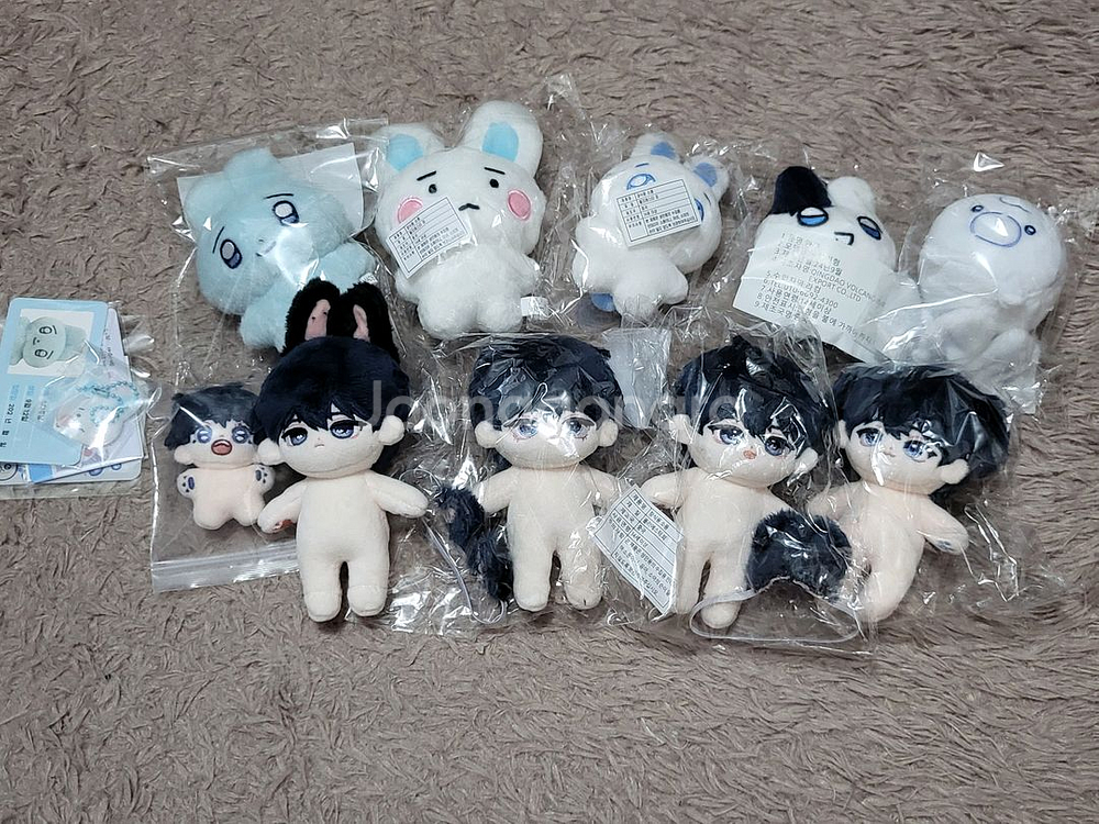 플레이브 예준 비공굿 인형 판매--1