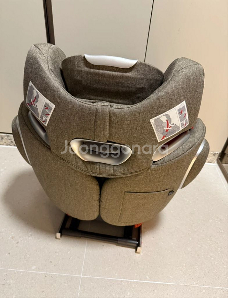 싸이벡스 주니어 카시트 Q3 픽스플러스--1