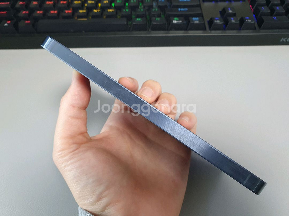 갤럭시 퀀텀5 / 128GB / 네이비--4