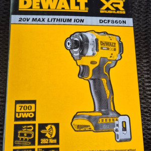 디월트 충전임팩드릴 DCF860 베어툴 새상품