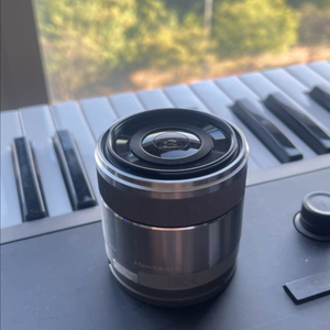 소니 SEL30M35 렌즈