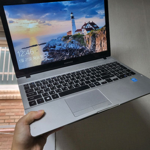 삼성 SSD i5 노트북 깨끗해요