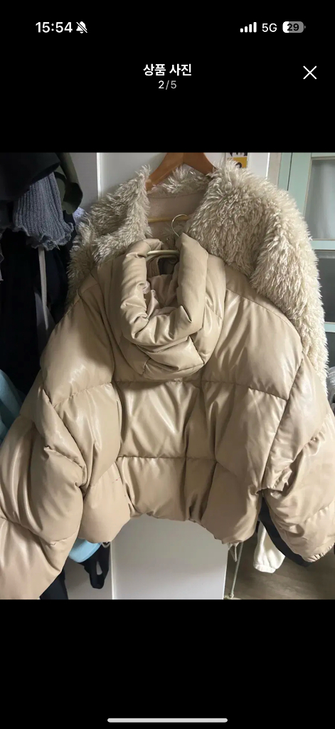 쉬이즈큐트 패딩 이미지