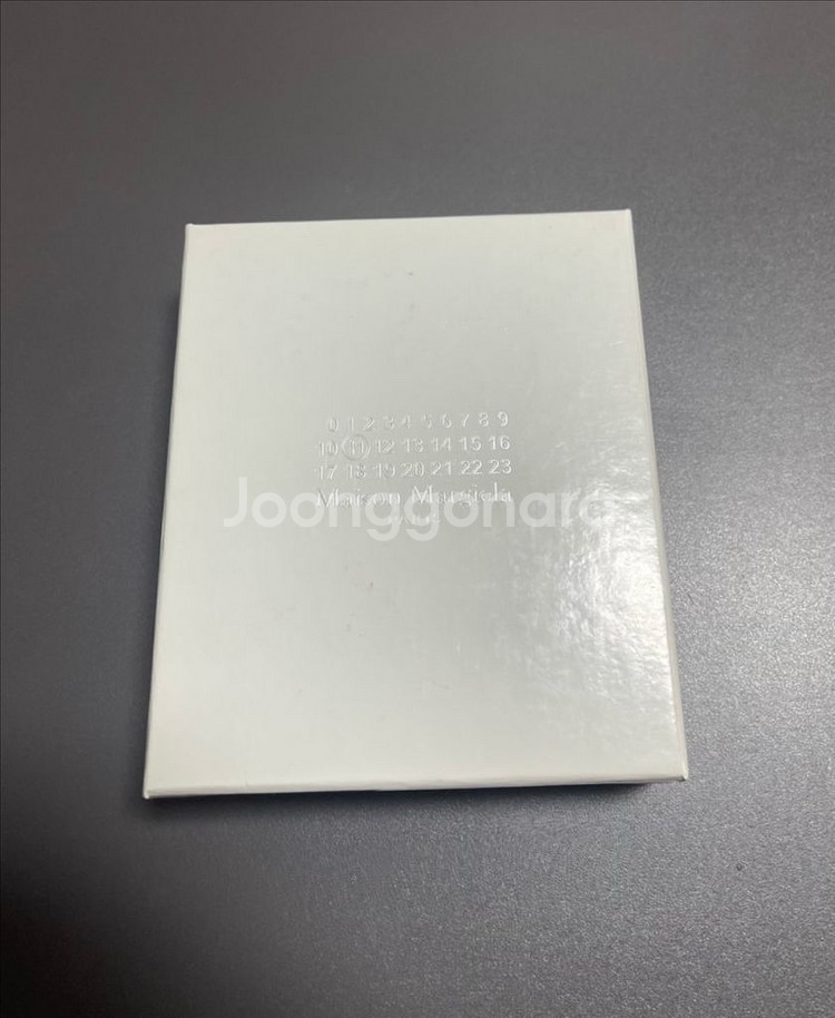 [정품][새상품] 메종마르지엘라 스티치 공용 카드지갑--3