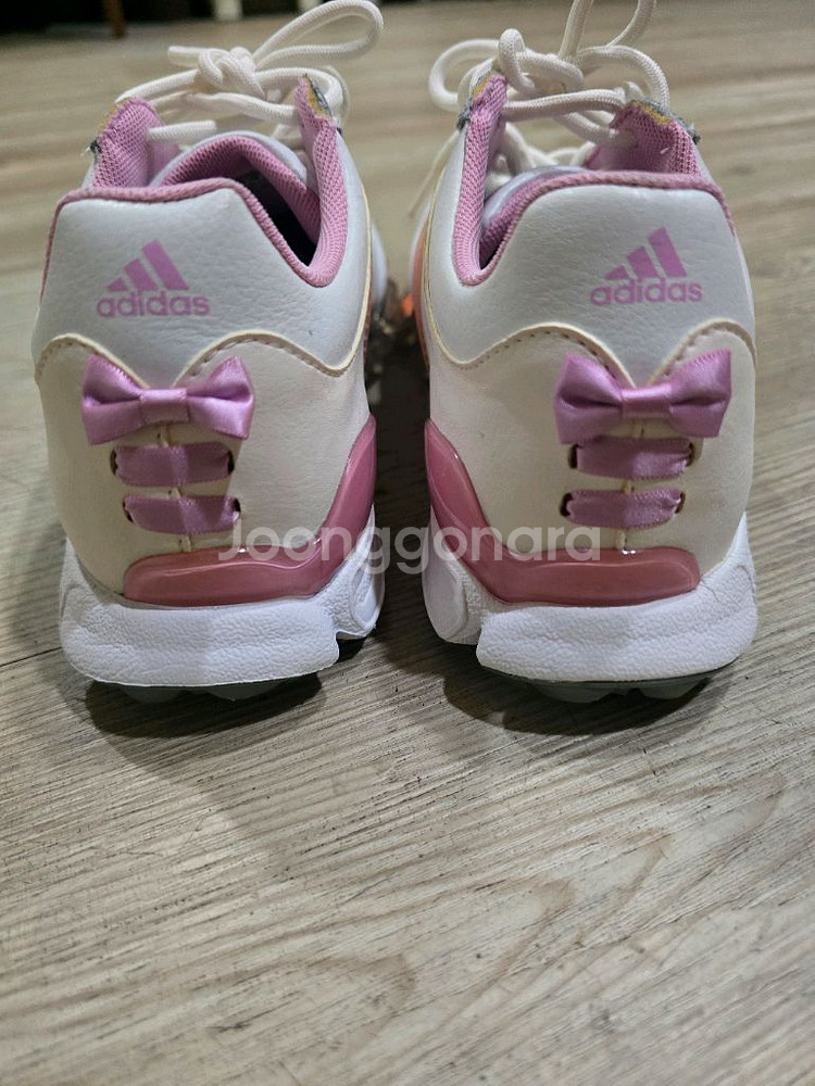 아디다스 골프 여성가죽 골프화 230mm--4
