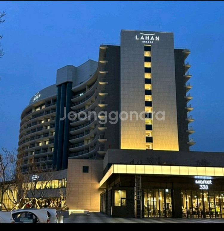 라한셀렉트경주 10월 25일 숙박양도 (조식/수영장)--0
