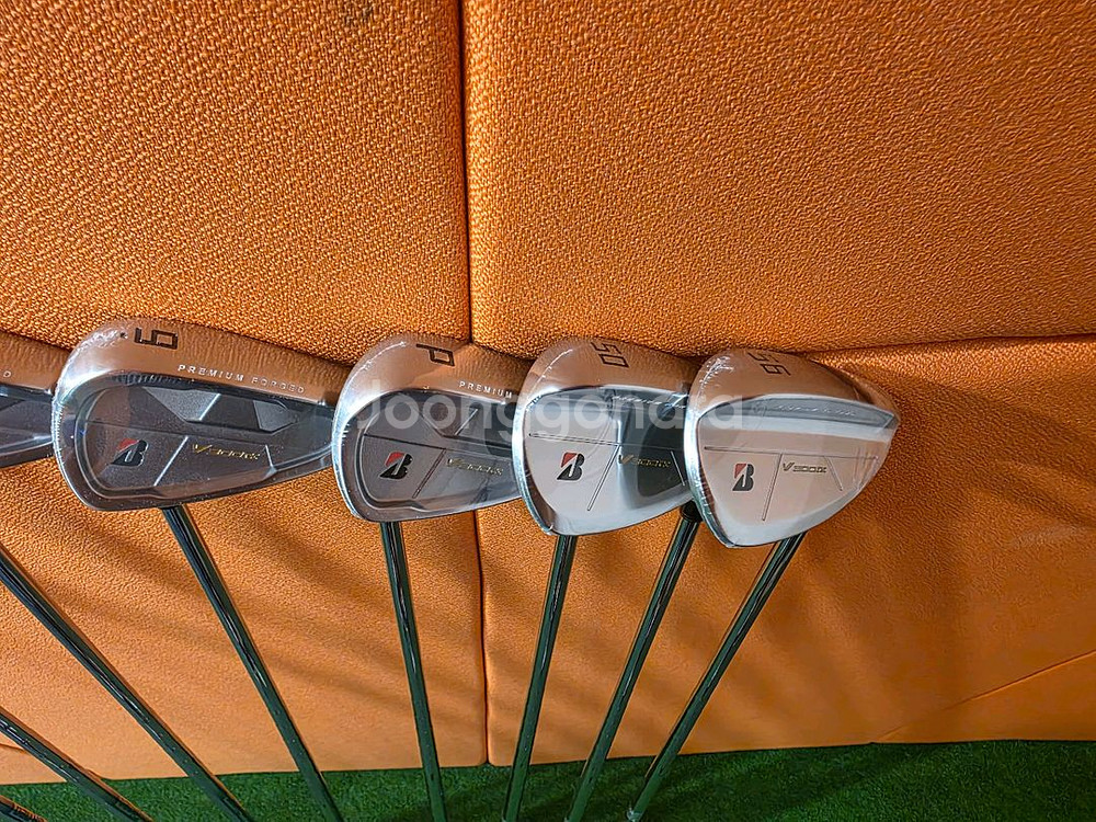 브리지스톤 V300 9세대 8개아이언 미사용--1