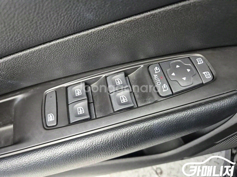 [르노코리아(삼성)]SM6 LPG 2.0 LPe SE--8