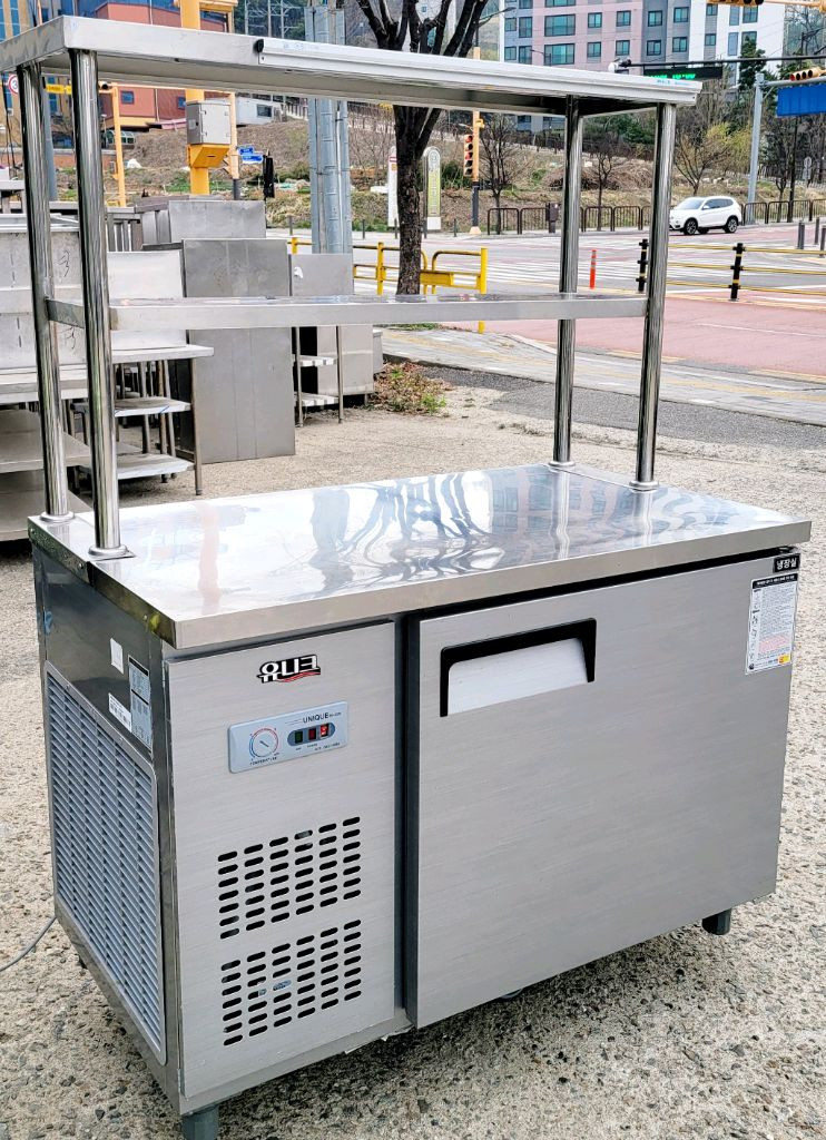 유니크 1200테이블냉장고(상부선반) 2023년 9월식--0