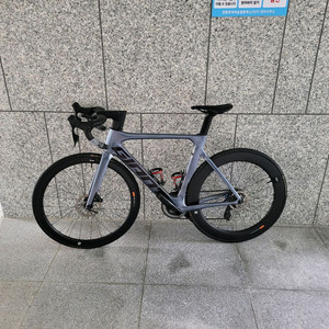 2022년식 자이언트 프로펠 어드밴스1 M사이즈 팝니다