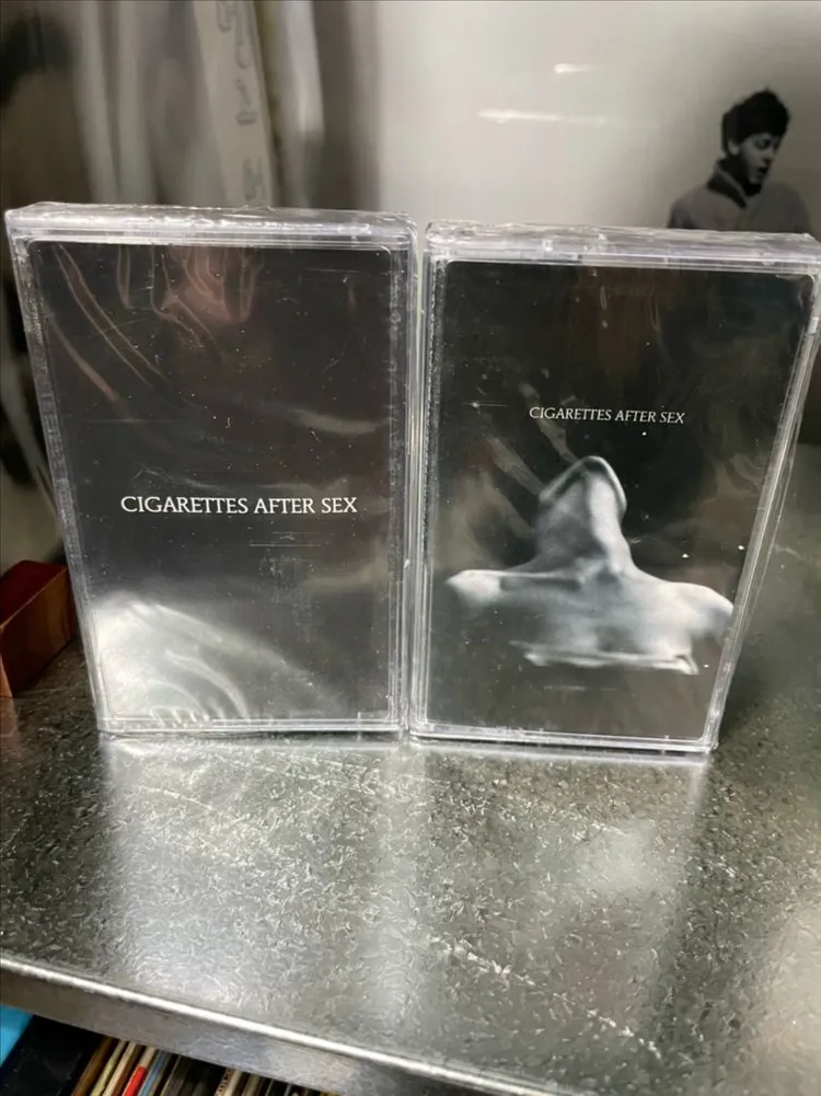 Cigarettes After.. 카세트 테이프 이미지