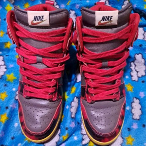 나이키 덩크하이 1985 공용 260(265) 택비포함