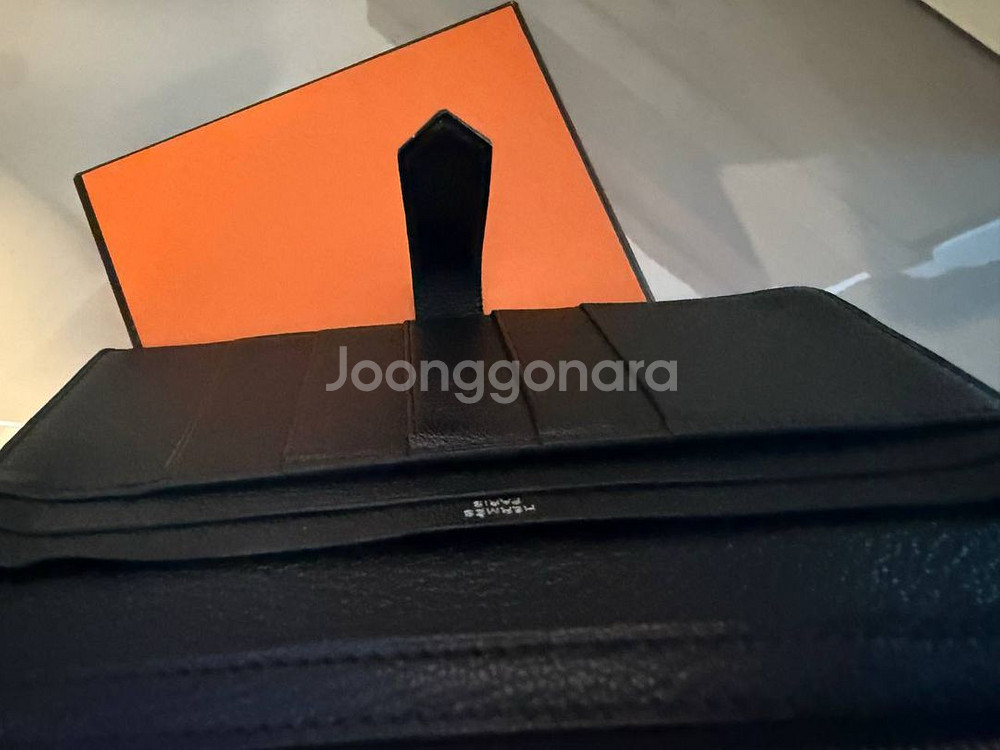 에르메스 베안 장지갑 은장 급매로팝니다.--7