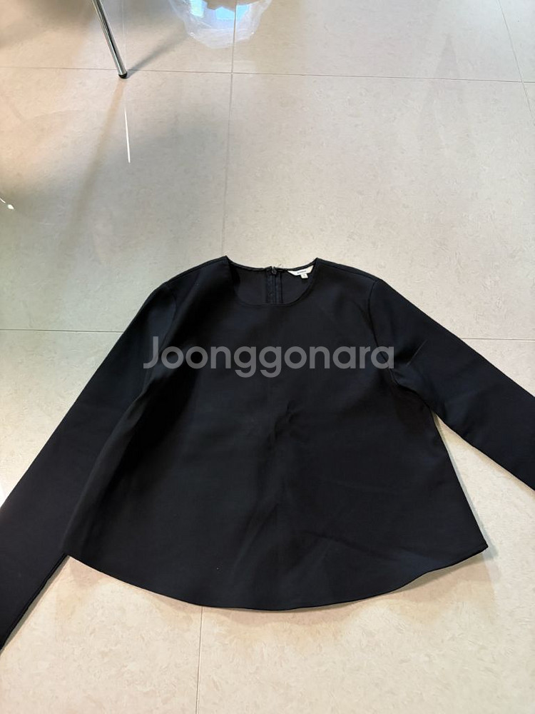 블러썸컴퍼니 블라우스--0