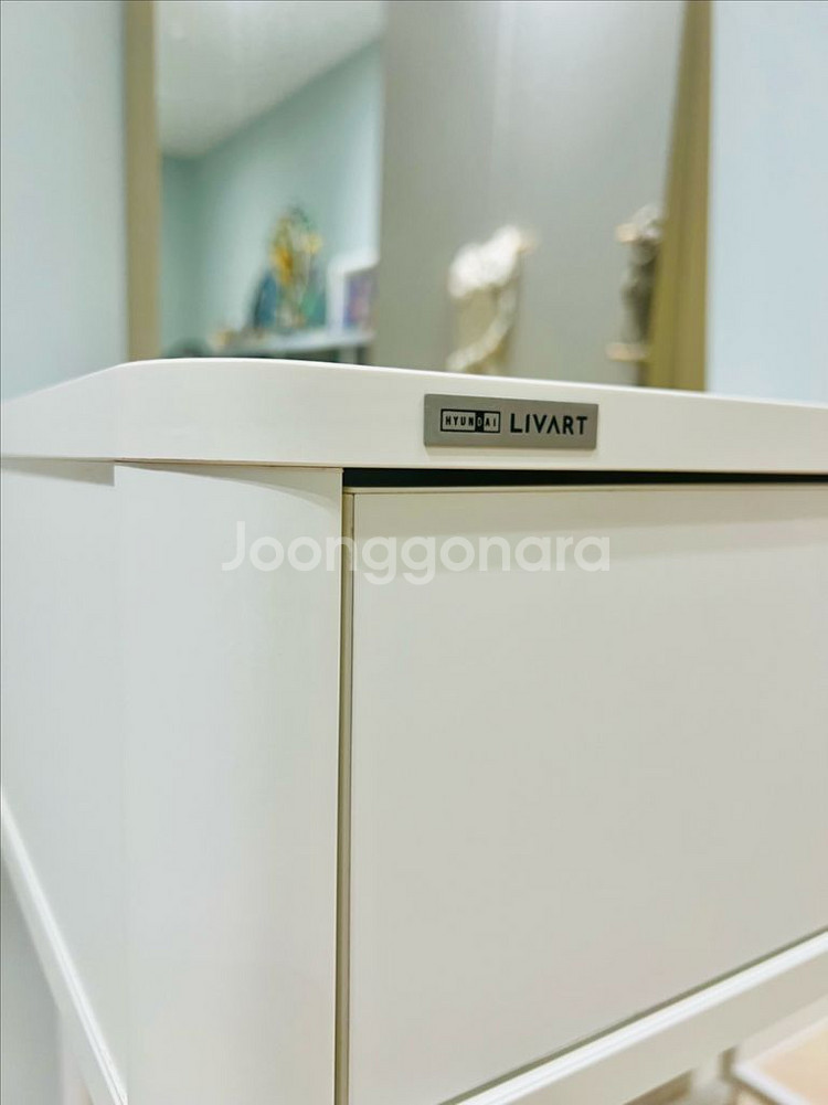 리바트 엘로이 화장대 팝니다.--2