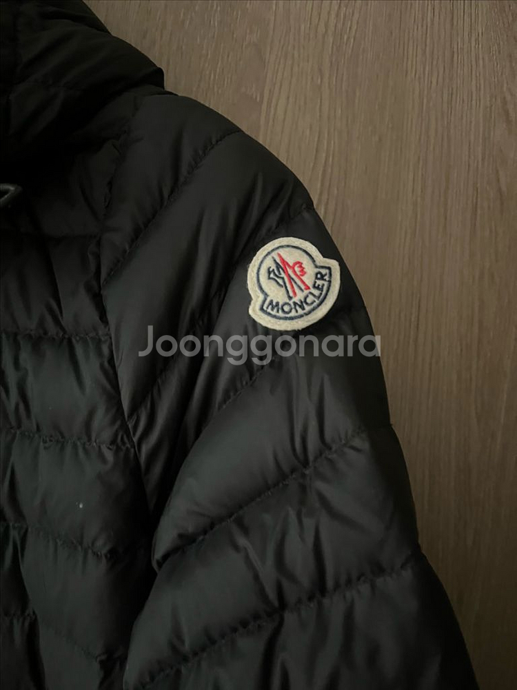 몽끌레어 경량 2사이즈--1