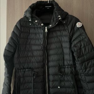 몽끌레어 경량 2사이즈