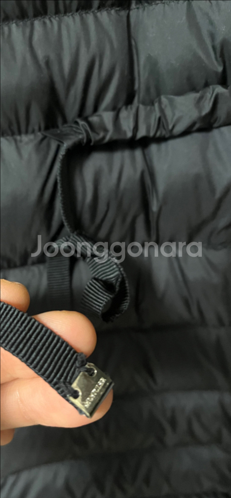 몽끌레어 경량 2사이즈--2