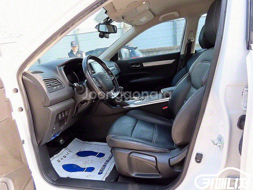 [르노코리아(삼성)]더뉴QM6 2.0 LPe LE 2W--4