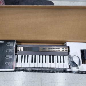 YAMAHA reface DX