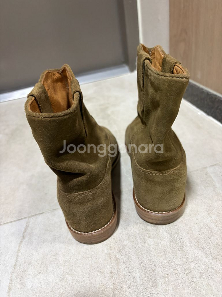 이자벨마랑 에뚜왈 크리시부츠--2