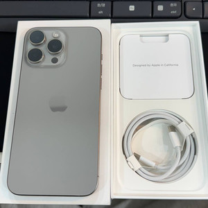 S급/풀박스)아이폰15프로맥스 네추럴 512GB/85%