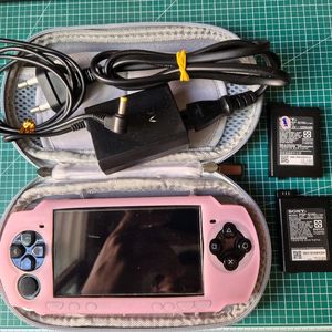 psp-3005 32기가 팝니다.