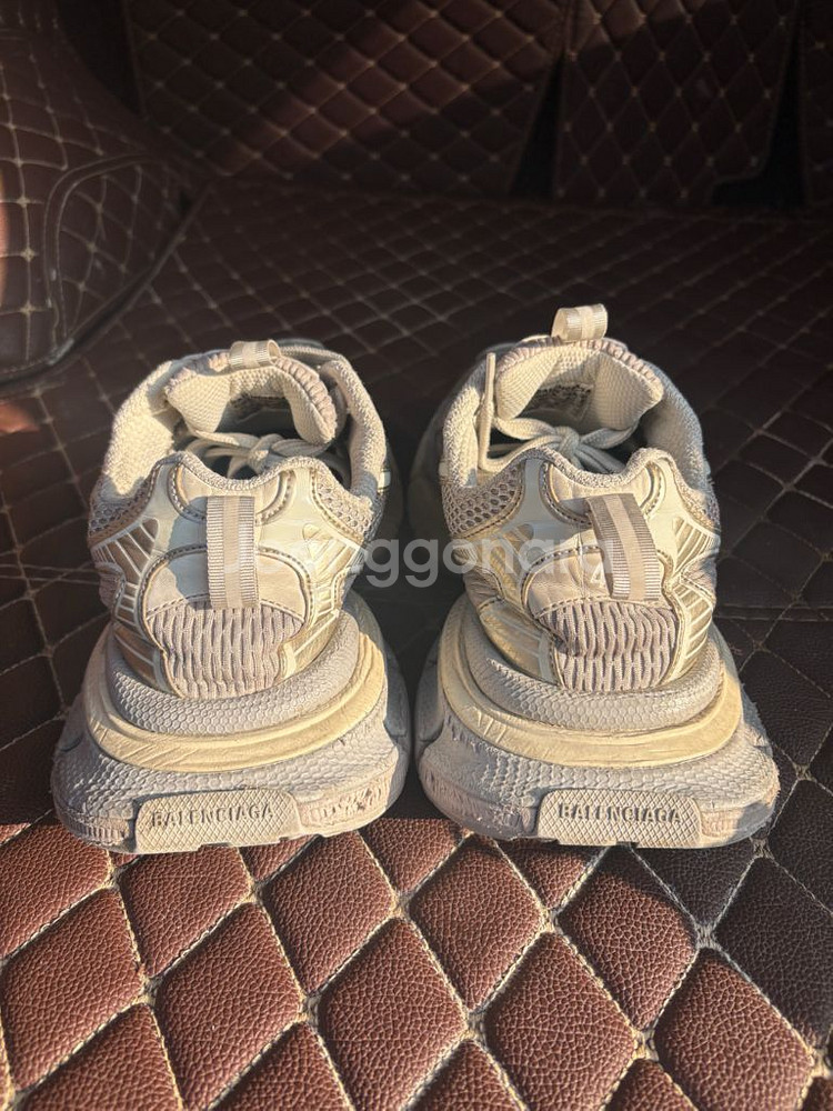 발렌시아가 3XL 에그쉘--2