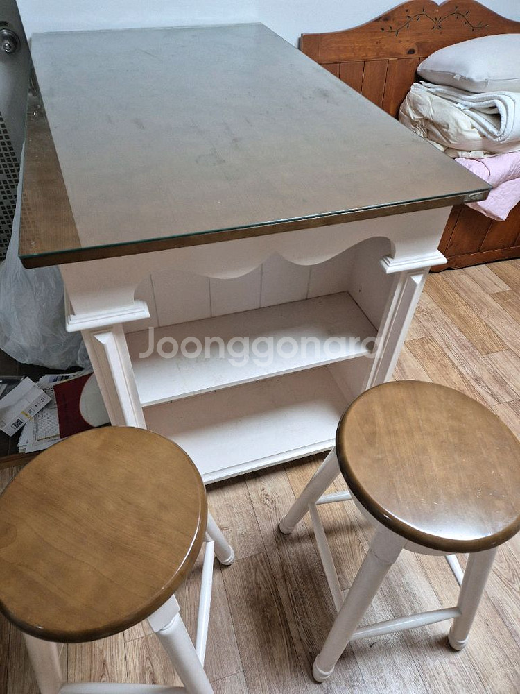 고급아일랜드식탁--3