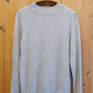 66.Cashmere 반터틀 니트