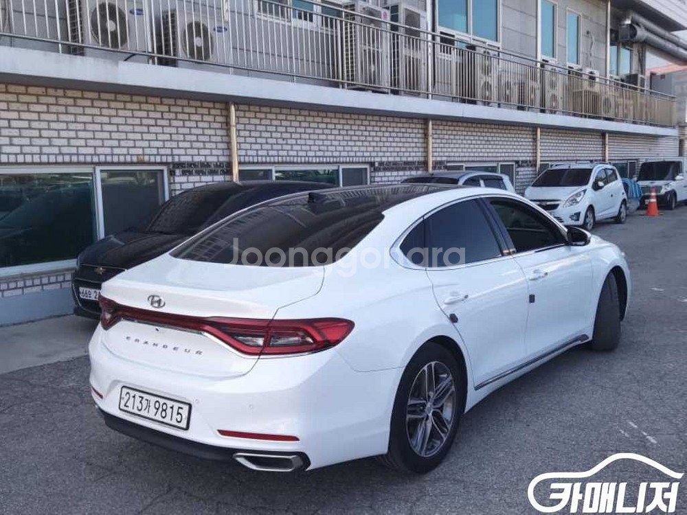 [현대]그랜저 IG 3.0 LPI 모던(렌터카) (5인--1