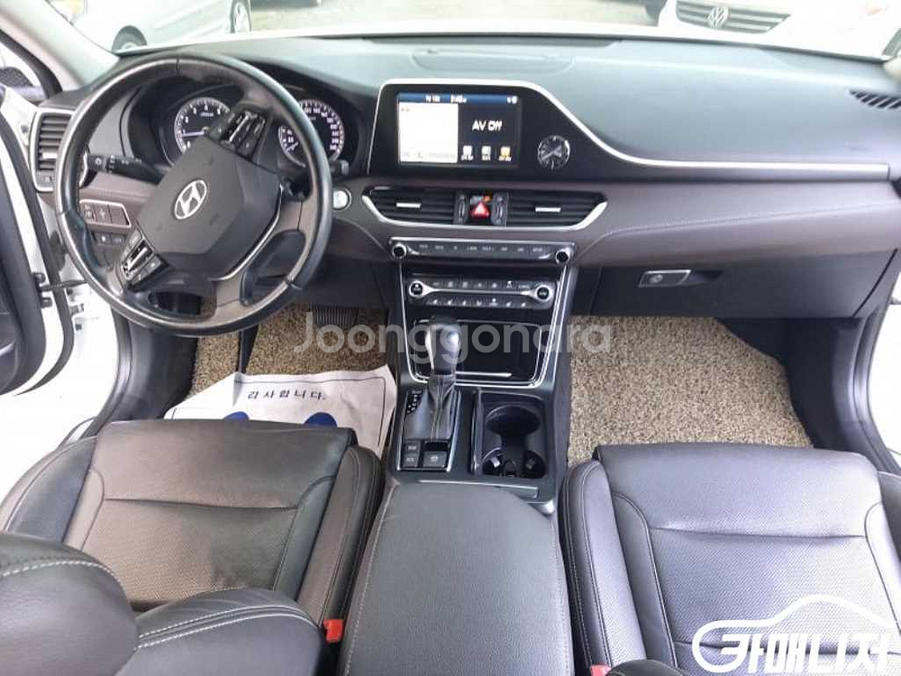 [현대]그랜저 IG 3.0 LPI 모던(렌터카) (5인--6