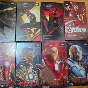 zd toys 마블 피규어 팝니다.