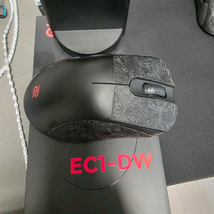 벤큐 EC1-DW 마우스 판매합니다 1달사용