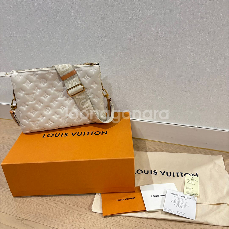 [정품] 루이비통 쿠상백 PM 크림컬러--0