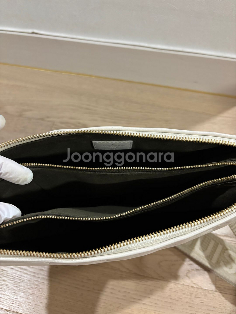 [정품] 루이비통 쿠상백 PM 크림컬러--9