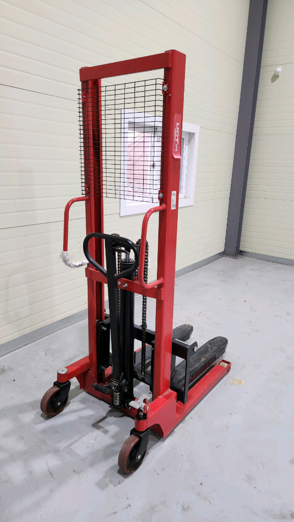 UDT 1톤 수동 리프트 판매합니다 이미지