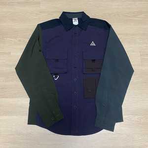 나이키 ACG 셔츠