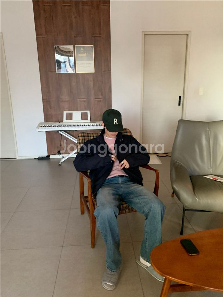 휴즈네스트 모달 니트--0