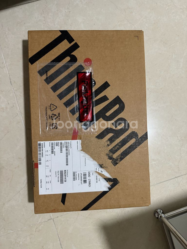 레노버 ThinkPad X1 Carbon Gen12--3
