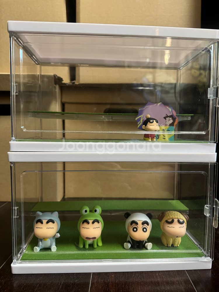 짱구 피규어 동물 잠옷 시리즈 + 2단 장식장 포함--0