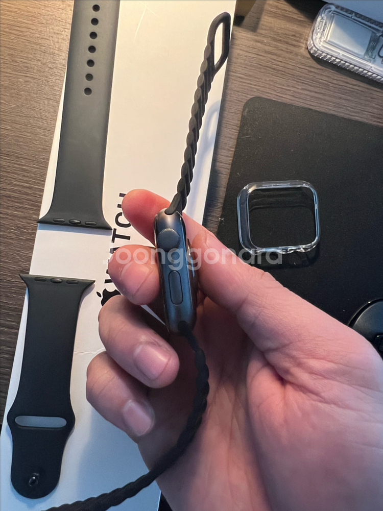 애플워치se 44mm gps 미드나이트--3