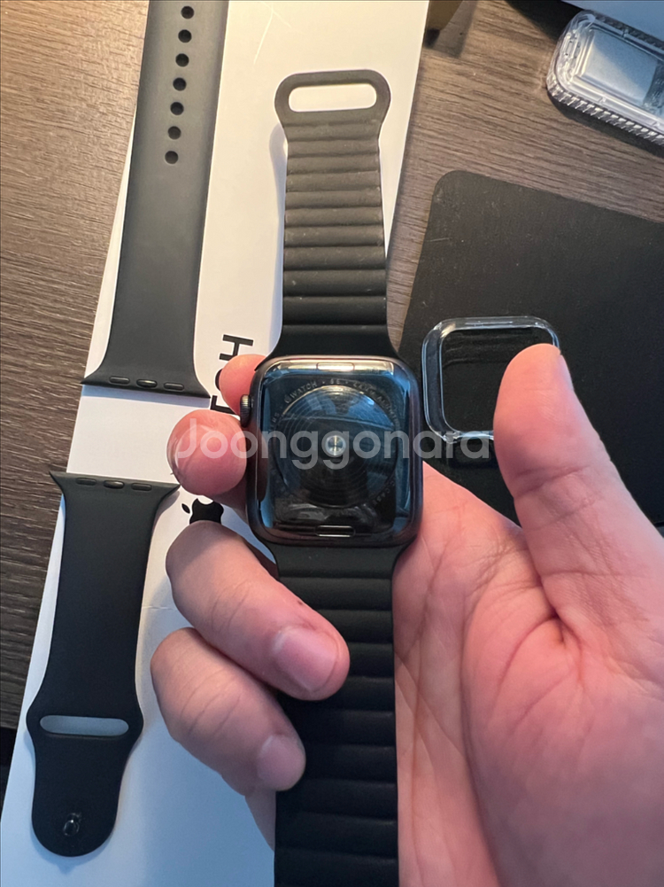 애플워치se 44mm gps 미드나이트--2