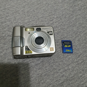 파나소닉 루믹스 DMC-LC70GD 디카