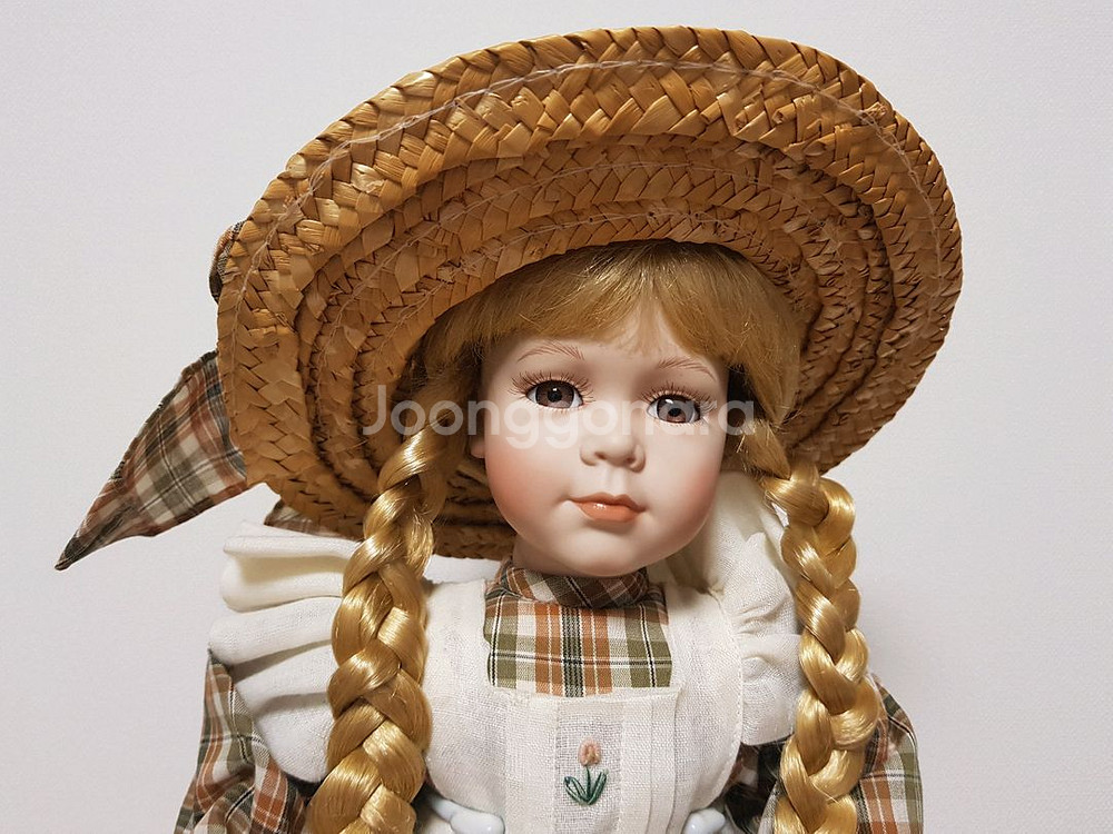 예쁜 도자기 인형 (포세린돌, 직구 함)--0