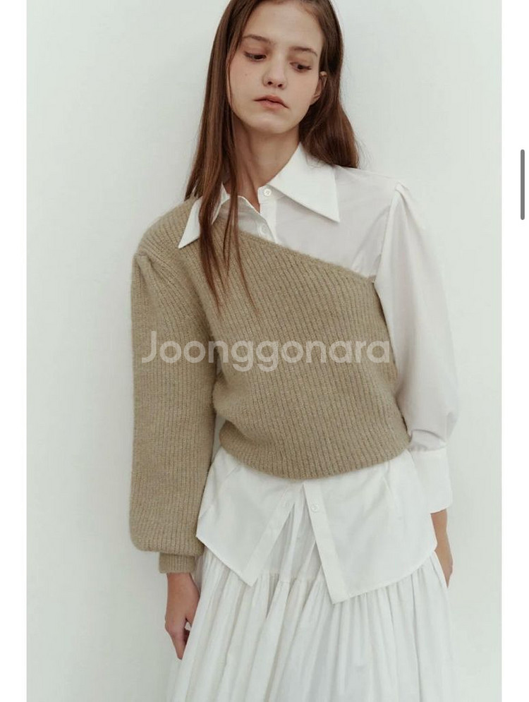 The tis 더티스 원숄더 니트--0