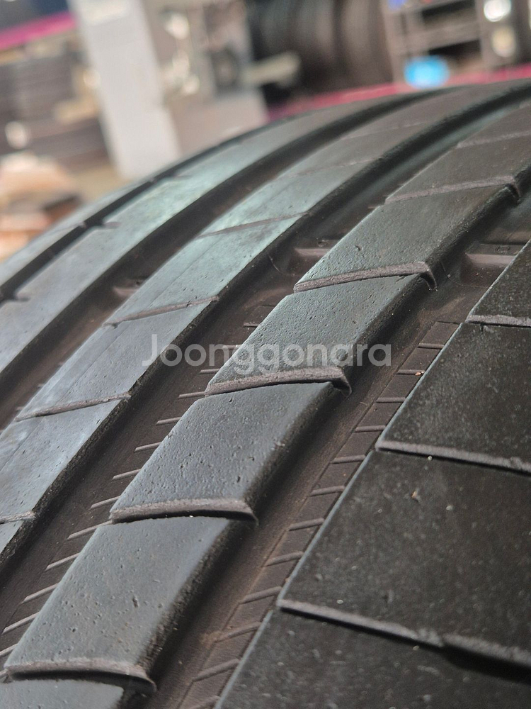 245 40 19 / 2454019 굿이어 어시메트릭3--2