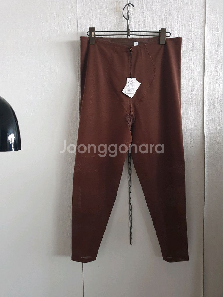 미젤 레깅스 새제품 택포 10만--2